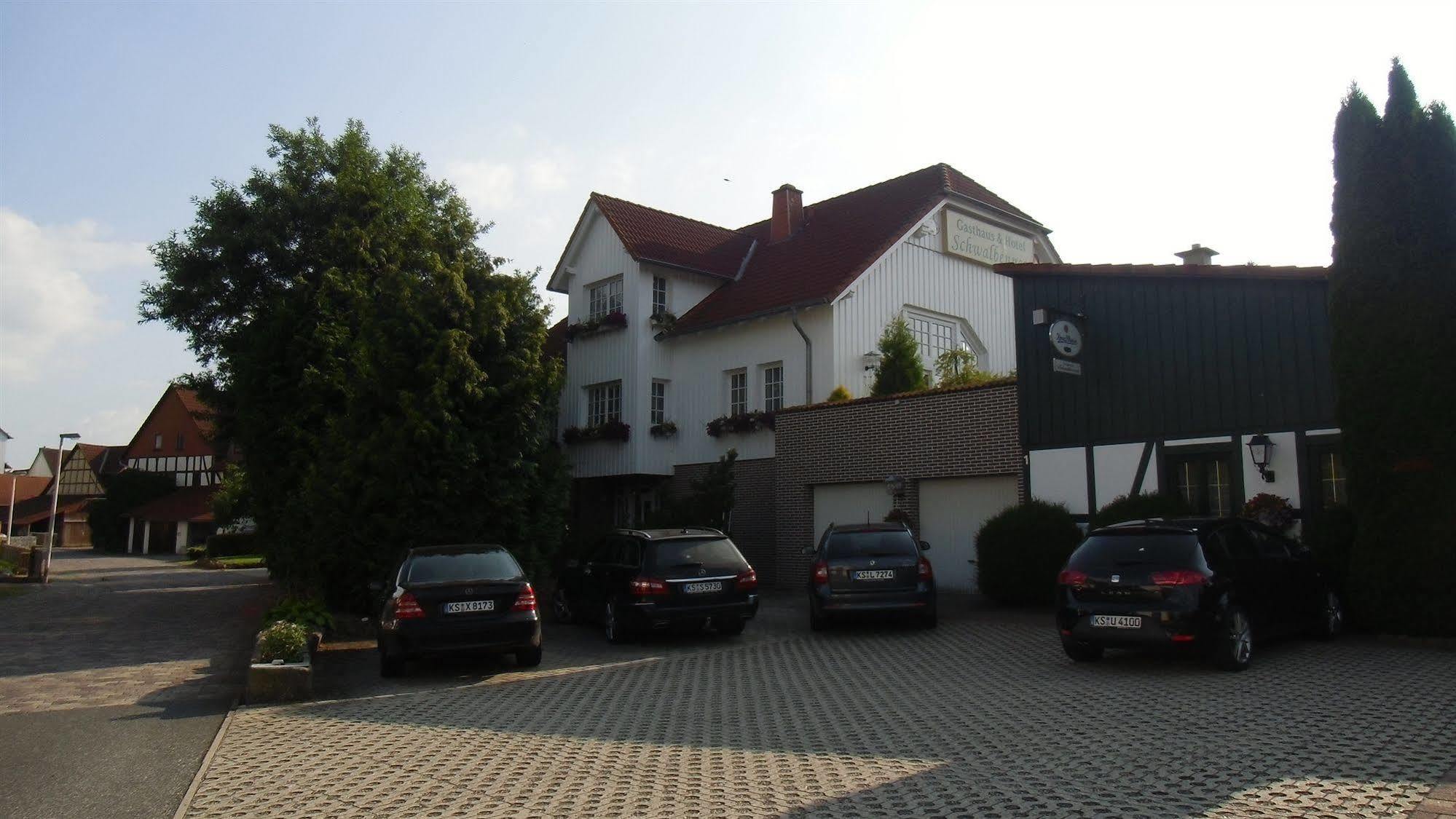 Landhotel-Restaurant Schwalbennest Zierenberg Zewnętrze zdjęcie